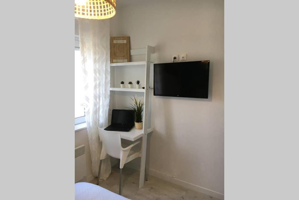 Un Petit Coin De Paradis Au Centre Ville De Καν Εξωτερικό φωτογραφία